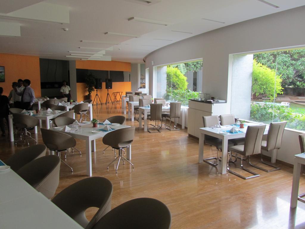 The Woodrose Hotel Bengaluru Kültér fotó