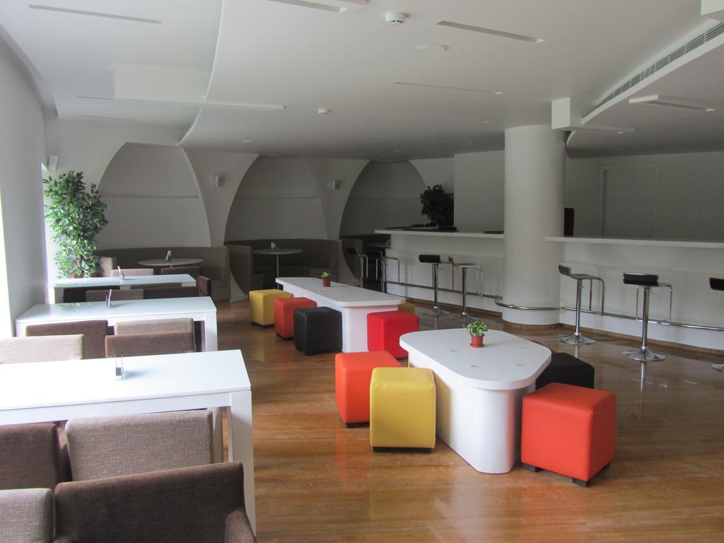 The Woodrose Hotel Bengaluru Kültér fotó