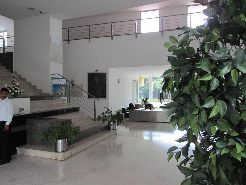 The Woodrose Hotel Bengaluru Kültér fotó