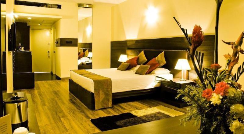 The Woodrose Hotel Bengaluru Kültér fotó