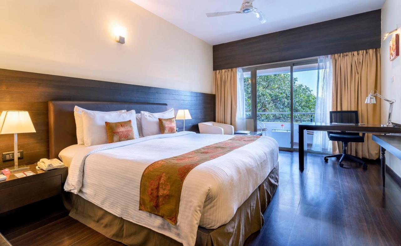 The Woodrose Hotel Bengaluru Kültér fotó
